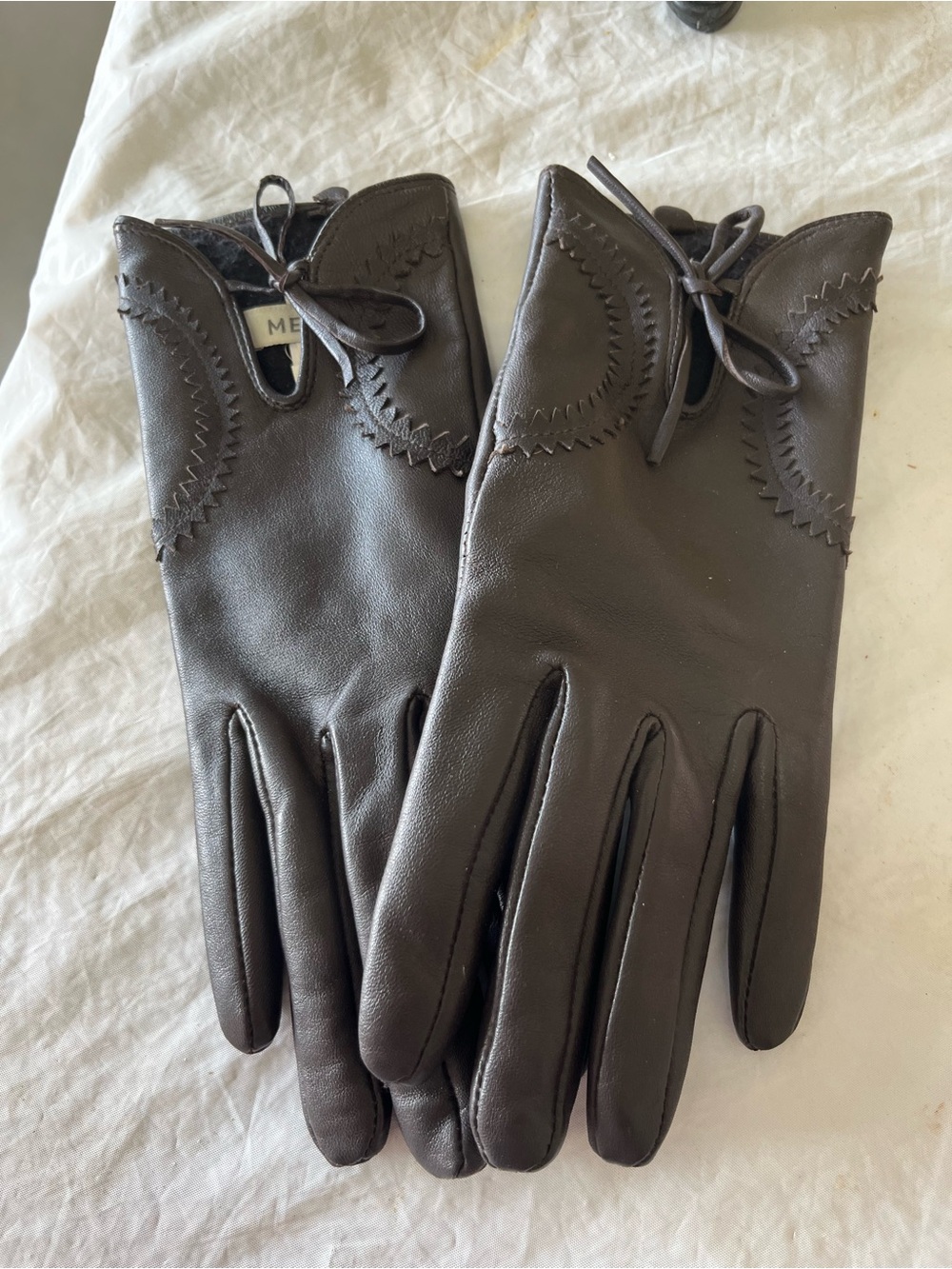 Merona Dark Brown Leather Gloves with Bow Accent